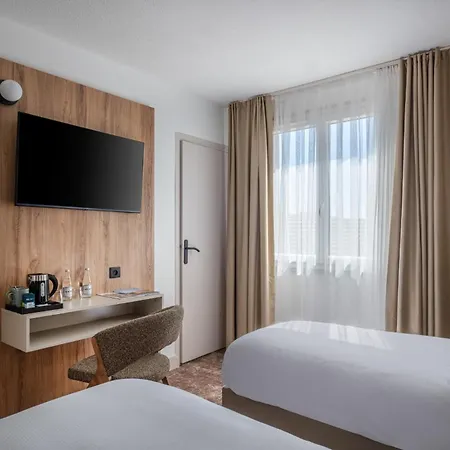 The Originals City, Harys 3*